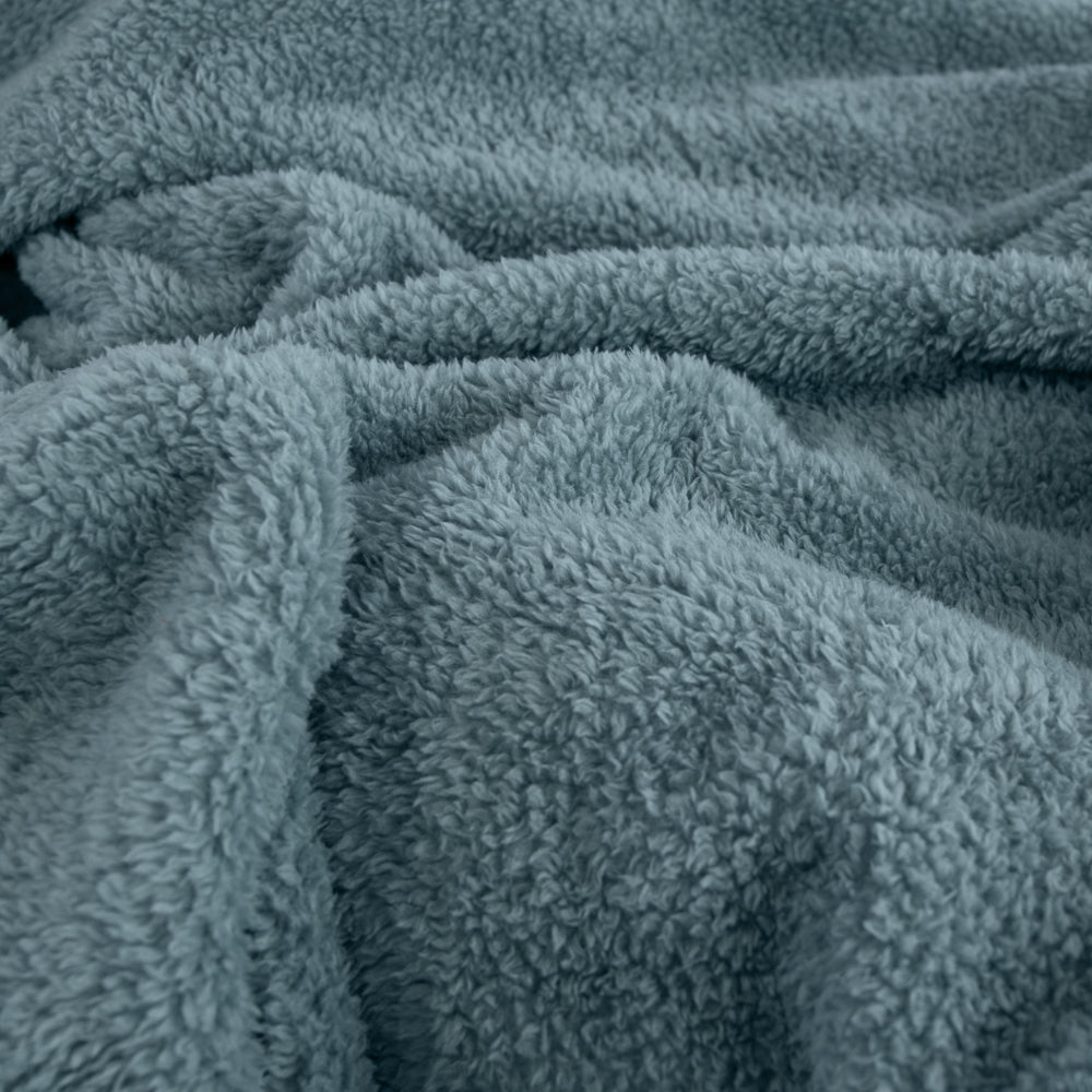 Ardor Boudoir Teddy Fleece Blanket