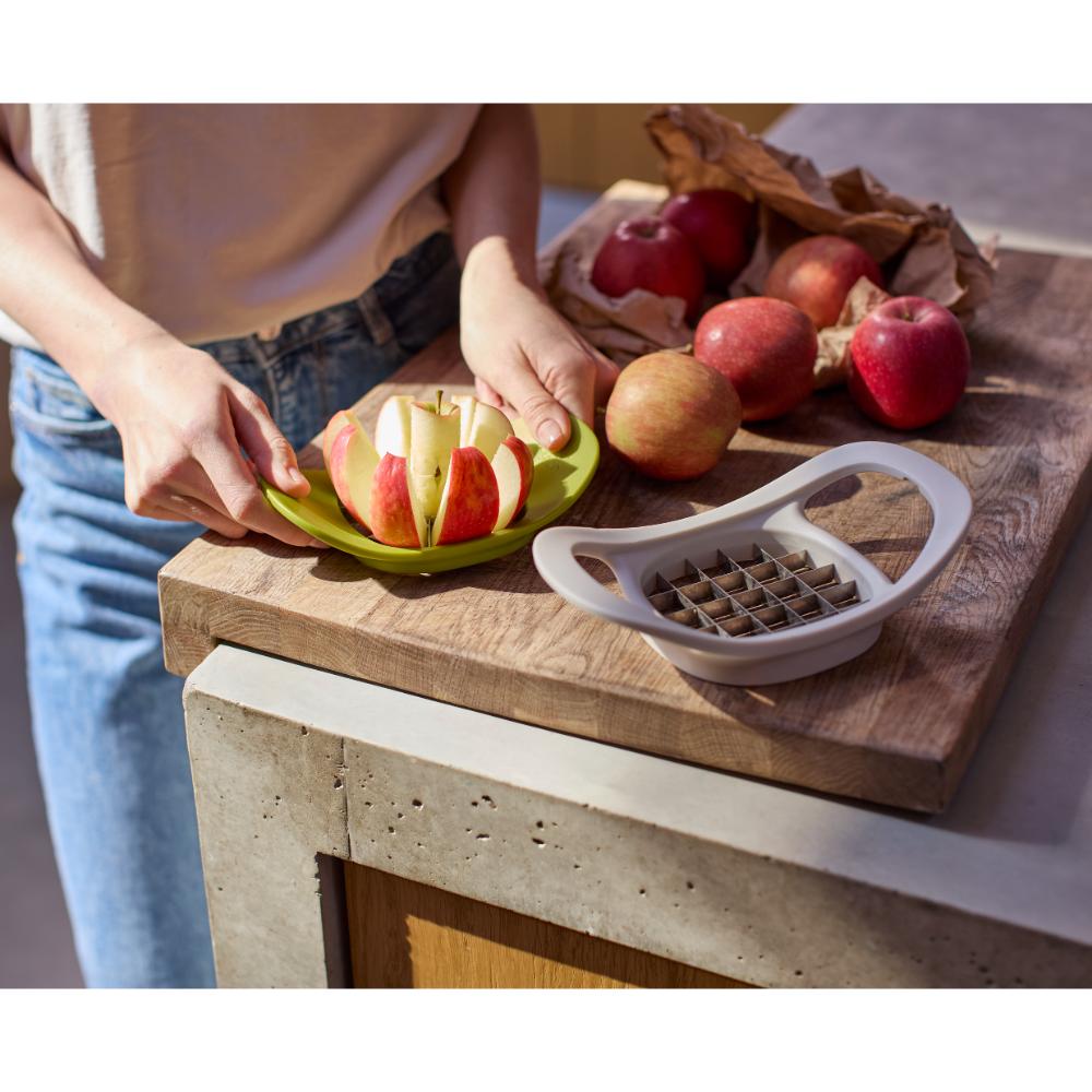 Joseph Joseph Nest Press 2-In-1 Corer And Chipper