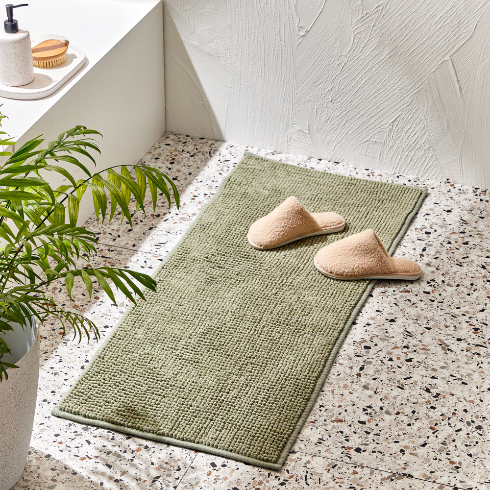 Adorn Living Toggle Bath Runner