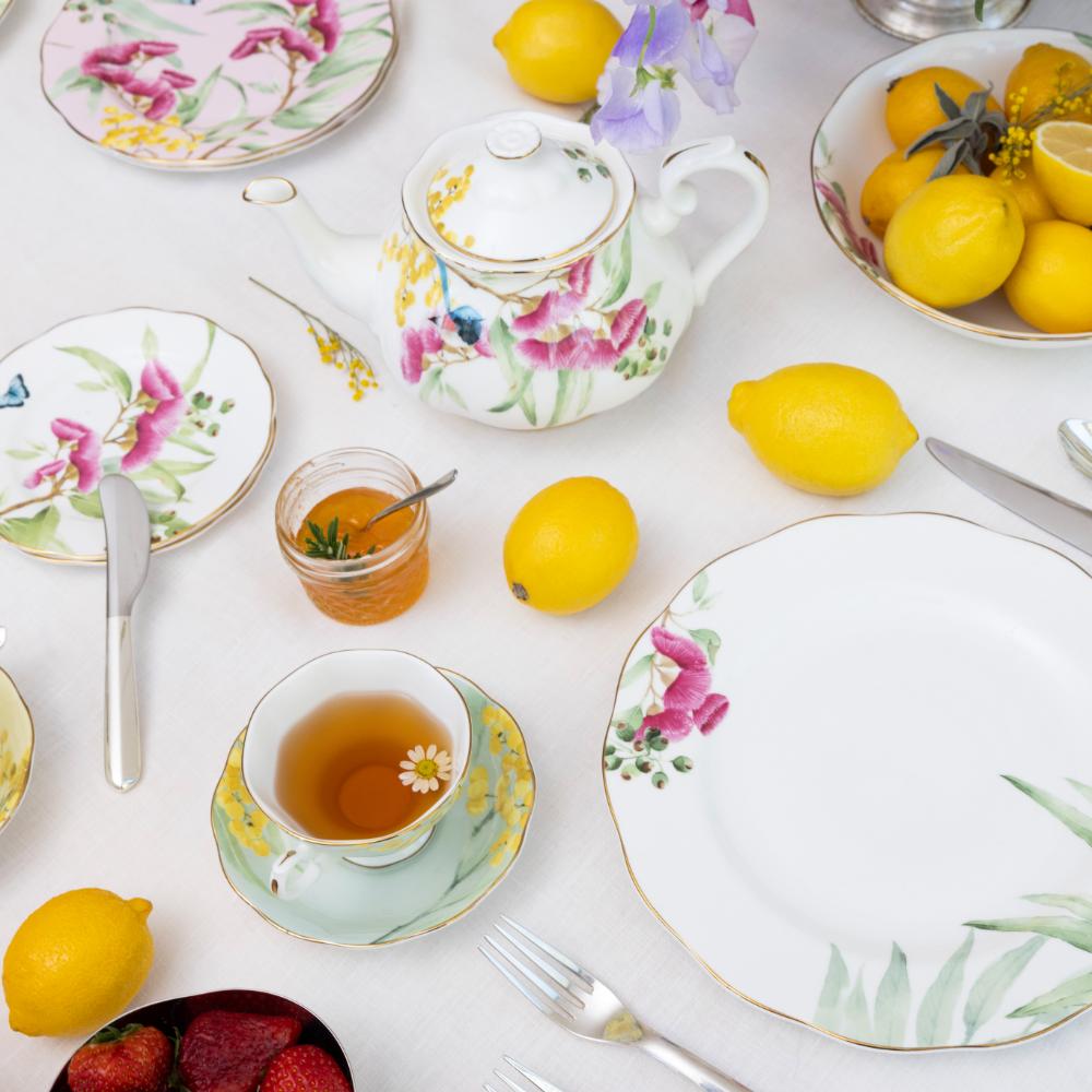 Miranda Kerr for Royal Albert dining collection