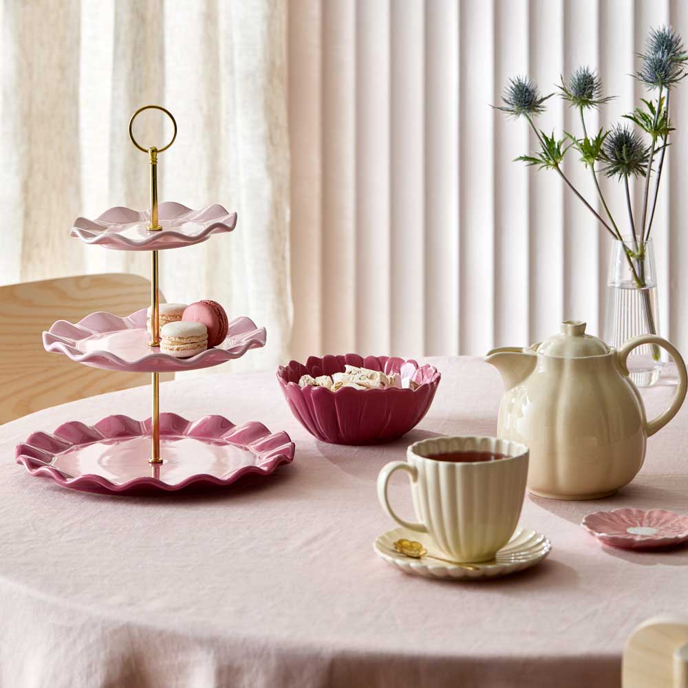 Alex Liddy Posy Flower Bowl 16cm Pink with matching flower dining accessories at MyHouse