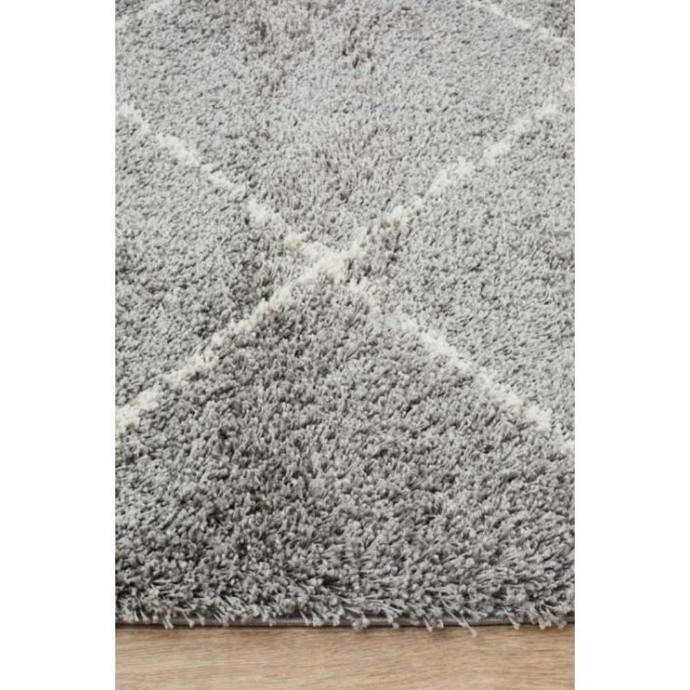 Rug Culture Saffron 22 Rug Silver at MyHouse