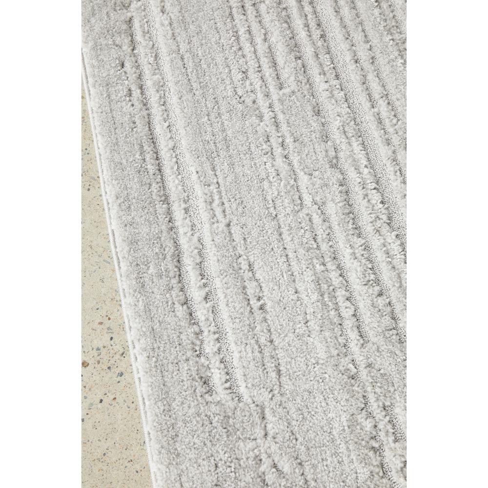 Rug Culture Serenade Ezra Rug Silver close up image at MyHouse