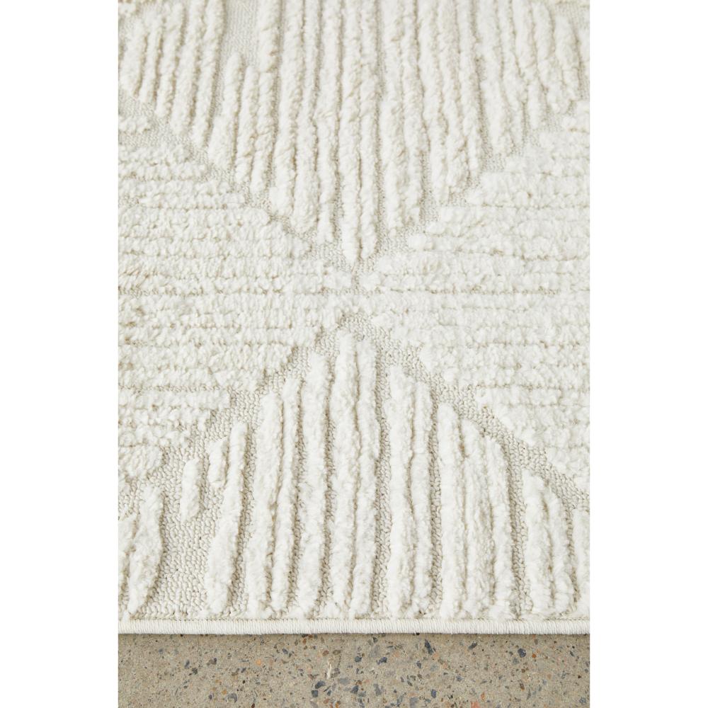 Rug Culture Serenade Shilo Rug White close up image at MyHouse
