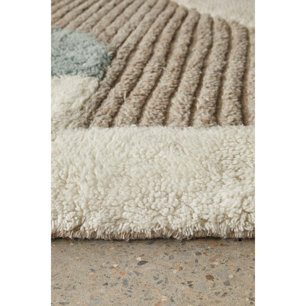 Rug Culture Summit Elroy Rug Multi-coloured detail image at MyHouse
