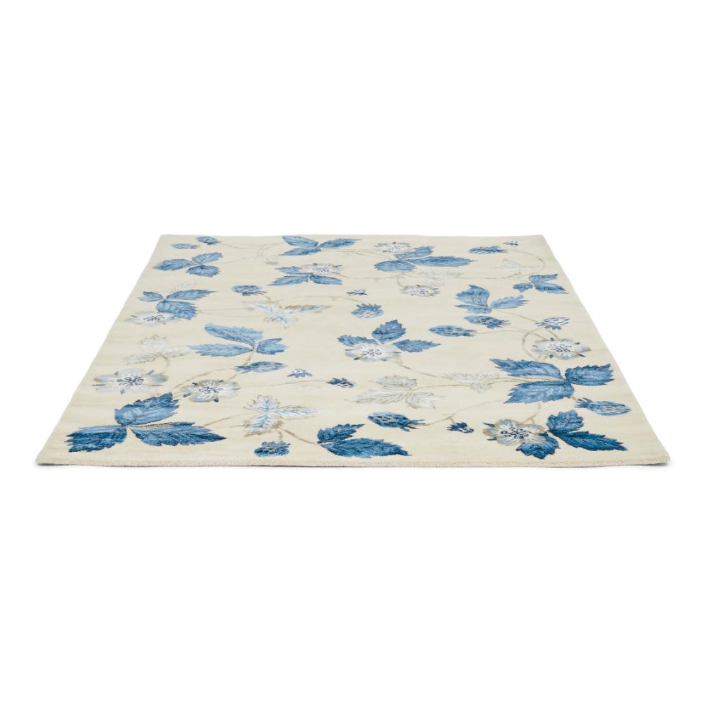 Wedgwood Wild Strawberry Rug