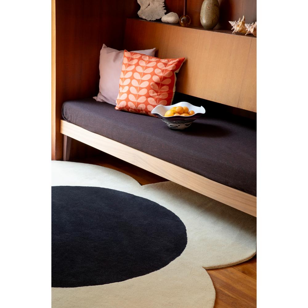 Orla Kiely Flower Spot Round Rug