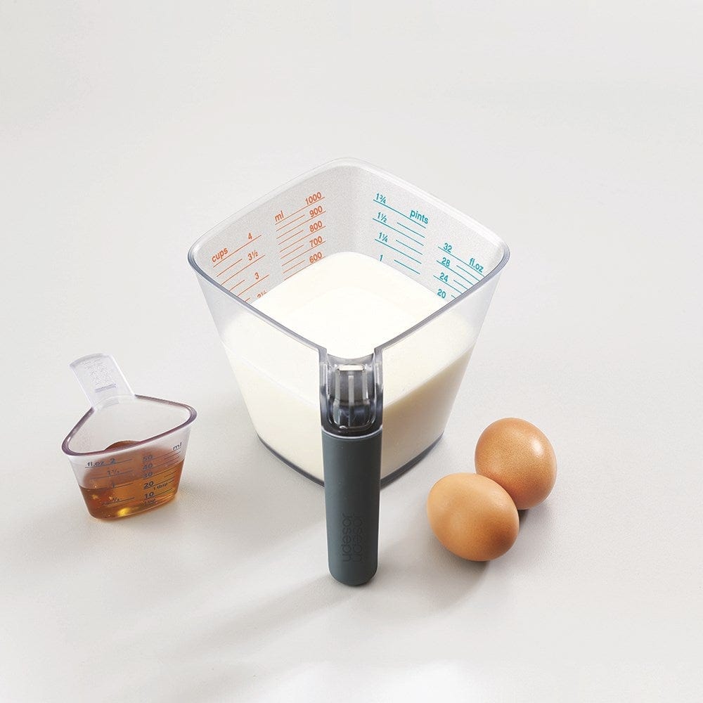 Joseph Joseph Align 2 Piece Easy Read Measuring Jug Set