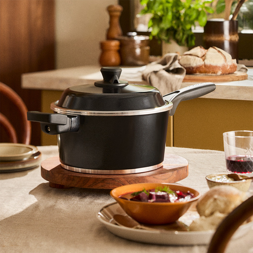 Bessemer Multi Saucepan 24cm Black