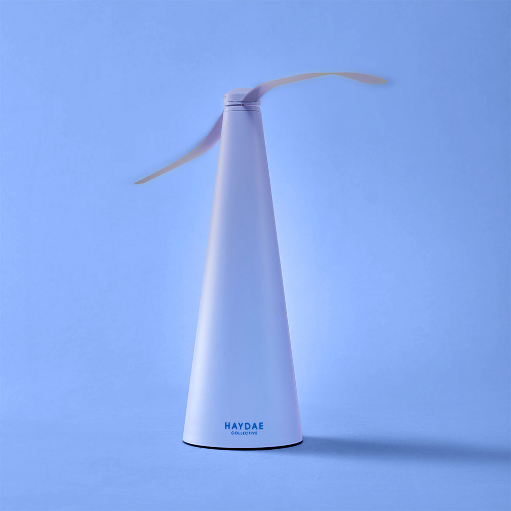 HAYDAE COLLECTIVE Fly Away USB Fan Blue