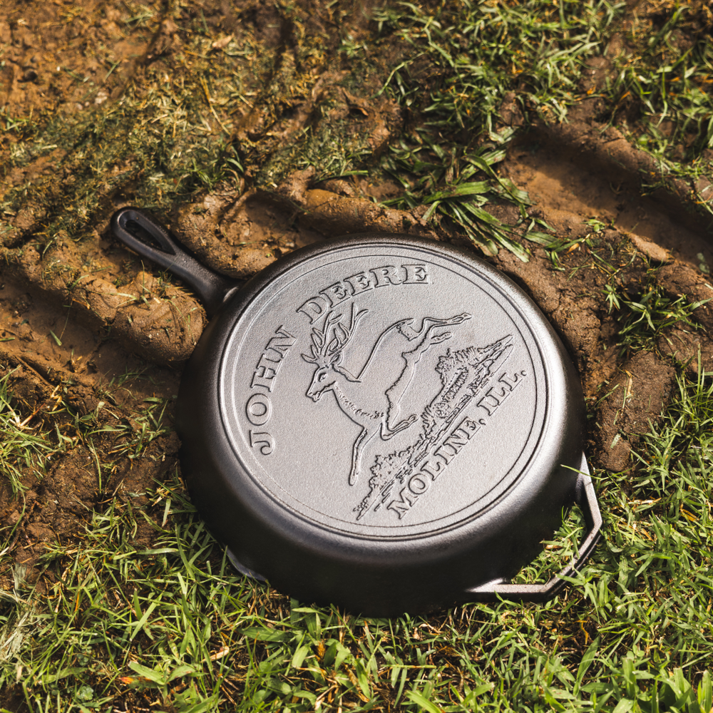 Lodge Cast Iron John Deere Hometown Skillet 12 Inch
