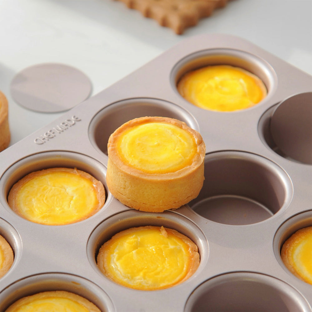 Chefmade 12 Cup English Muffin Pan With Loose Bottom