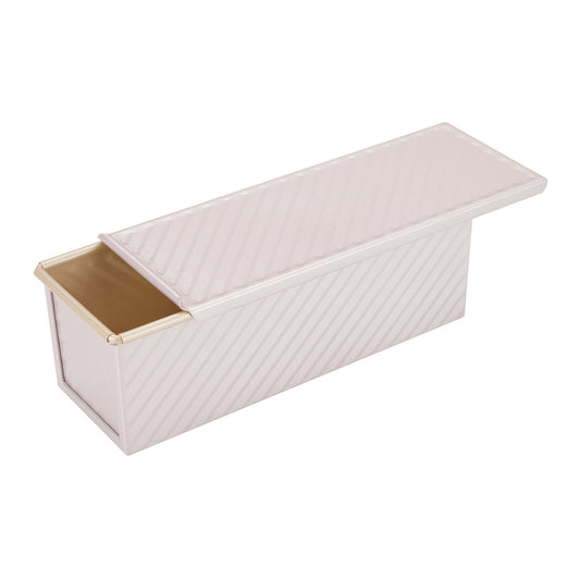 Chefmade Corrugated Loaf Pan With Cover 22cm