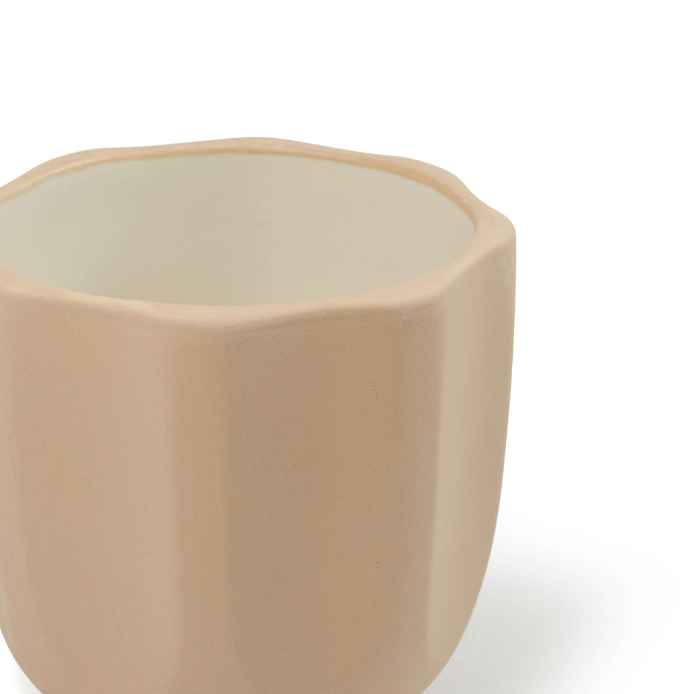 Salt & Pepper Zola Planter 17 x 16.5cm