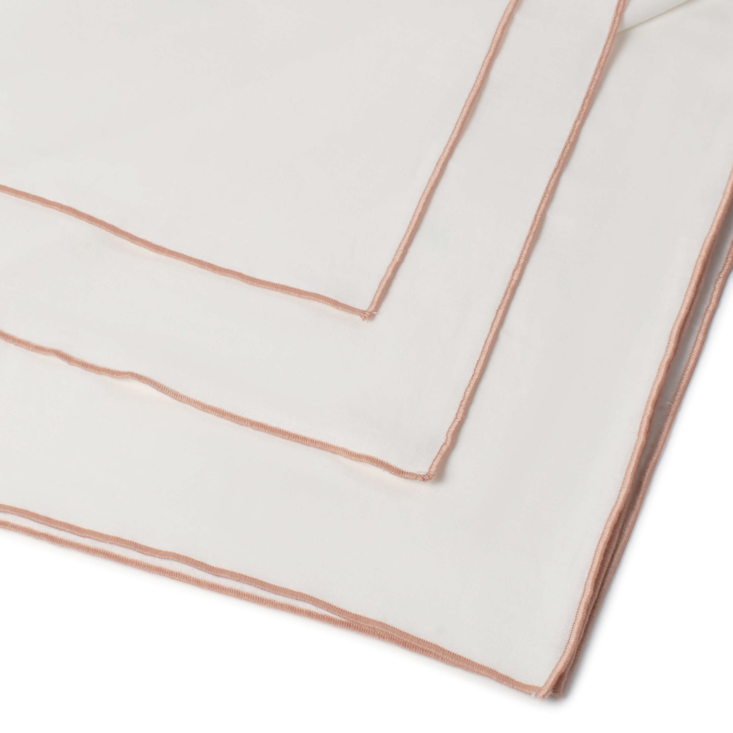 Salt & Pepper Dine Lucy Tablecloth 150 x 230cm