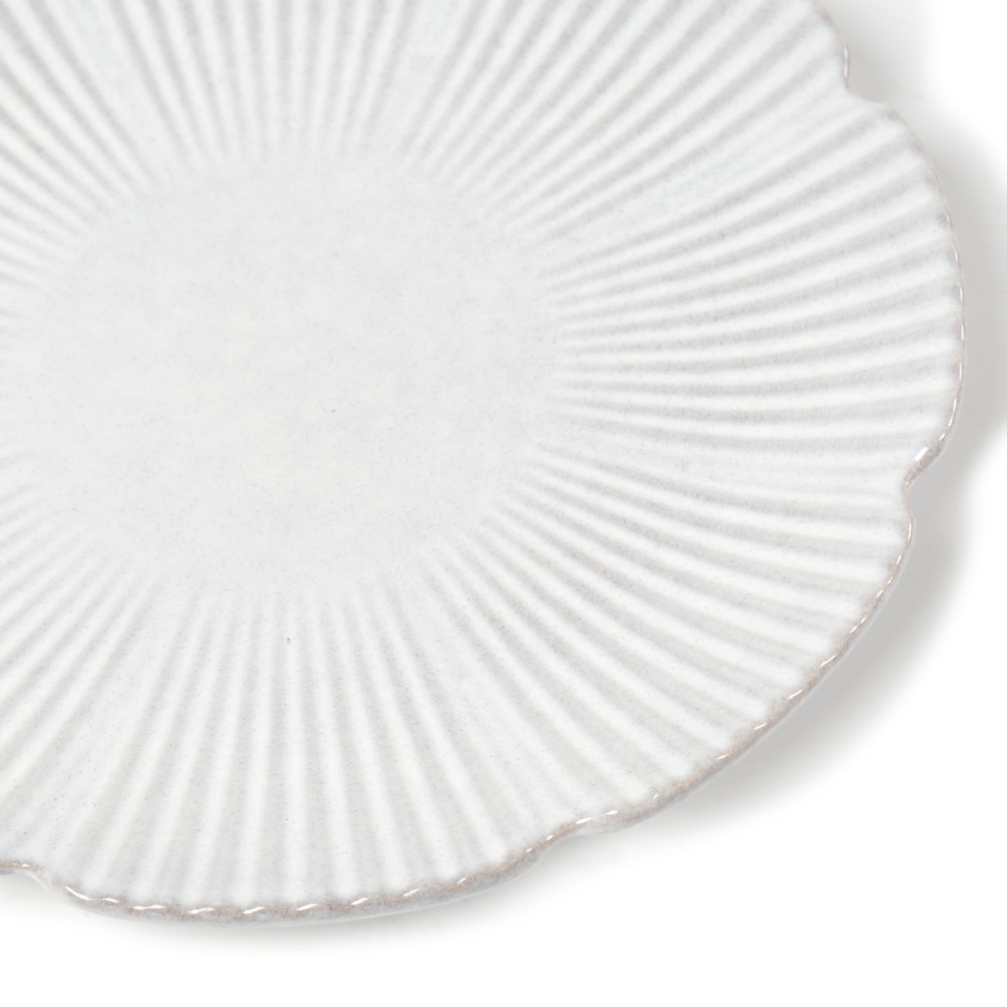Salt & Pepper Hostess Flower Plate 20cm - Set of 6