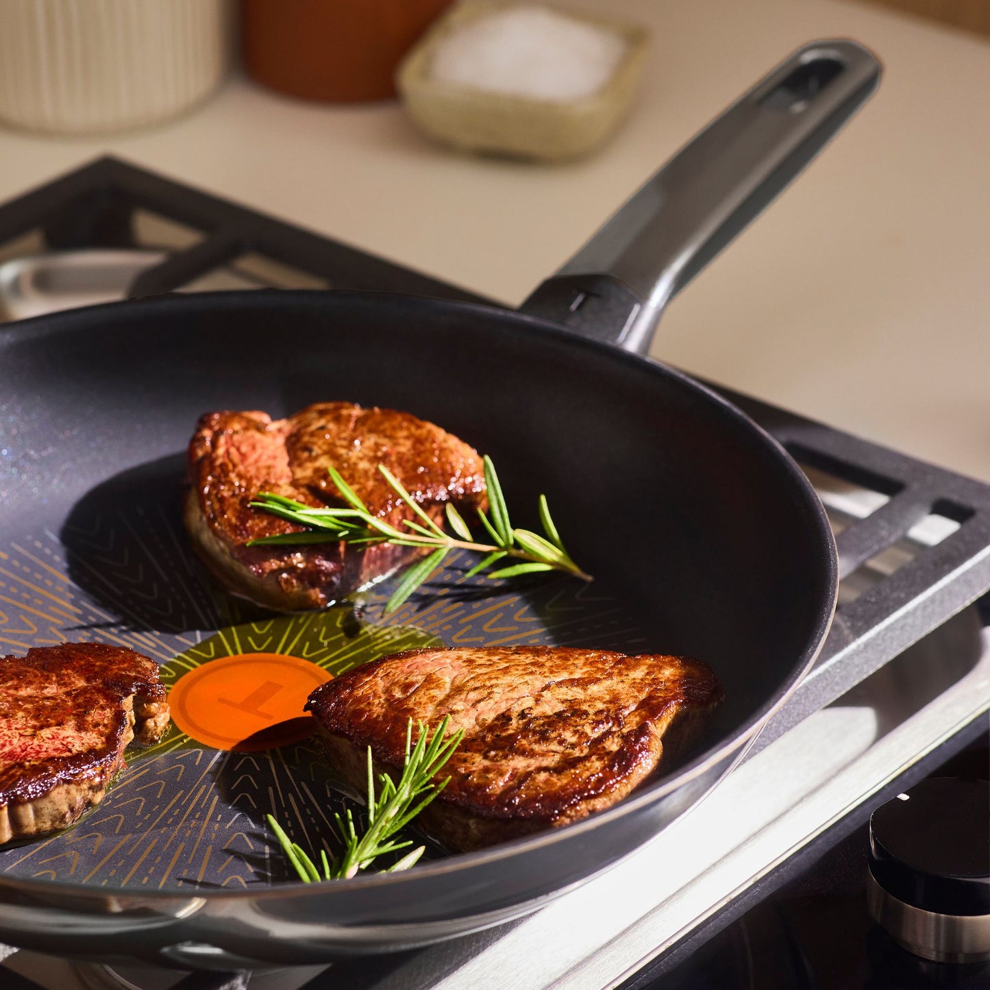 Tefal Emotion+ Flavors Induction Stainless Steel Oil Concentrating Non-Stick Frypan 24cm