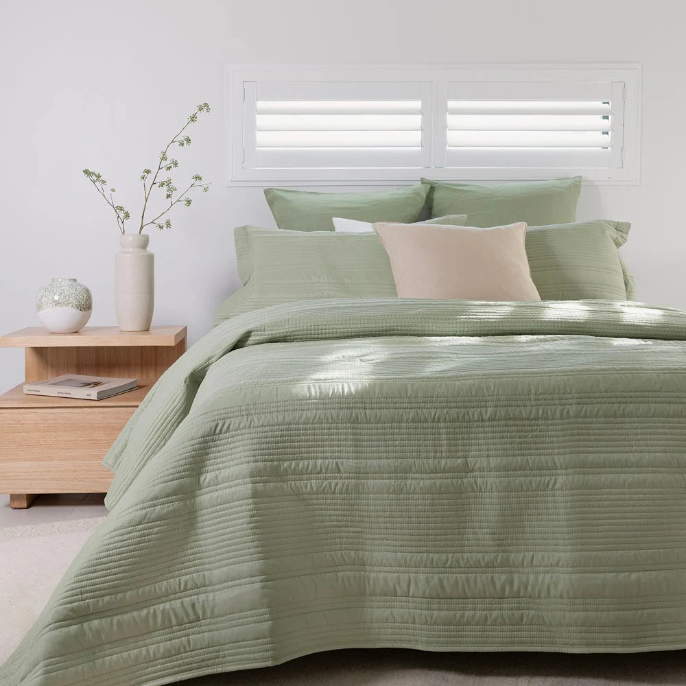 Bambury Flinders Coverlet Set