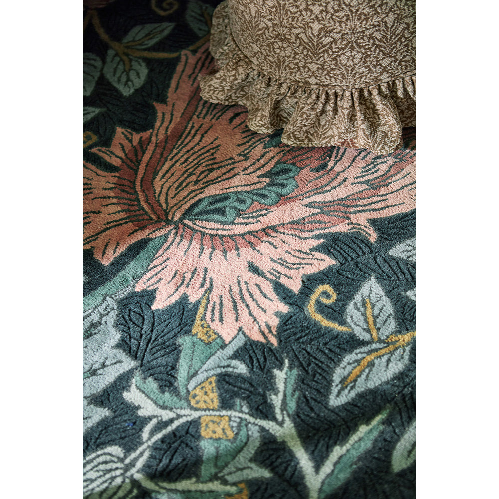 Morris & Co Honeysuckle & Tulip Rug