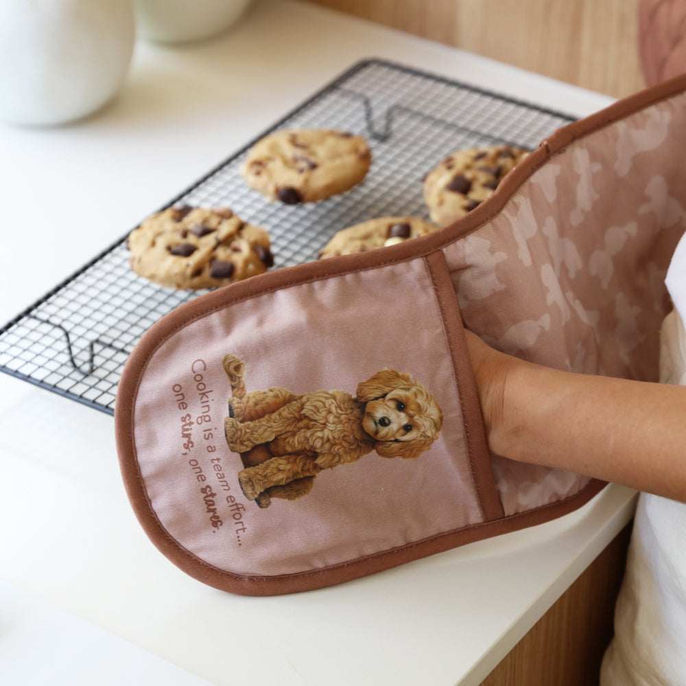 Splosh Cooks Companion Cavoodle Oven Mitt