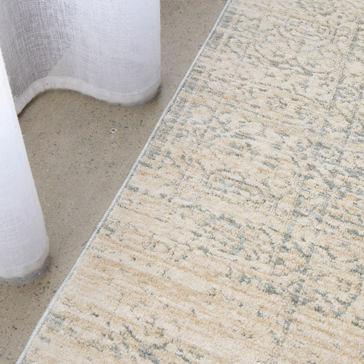 Emma Blomfield Veil Rug