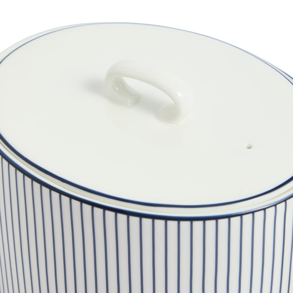 Wedgwood Gio Blue Teapot 940ml Pinstripe White