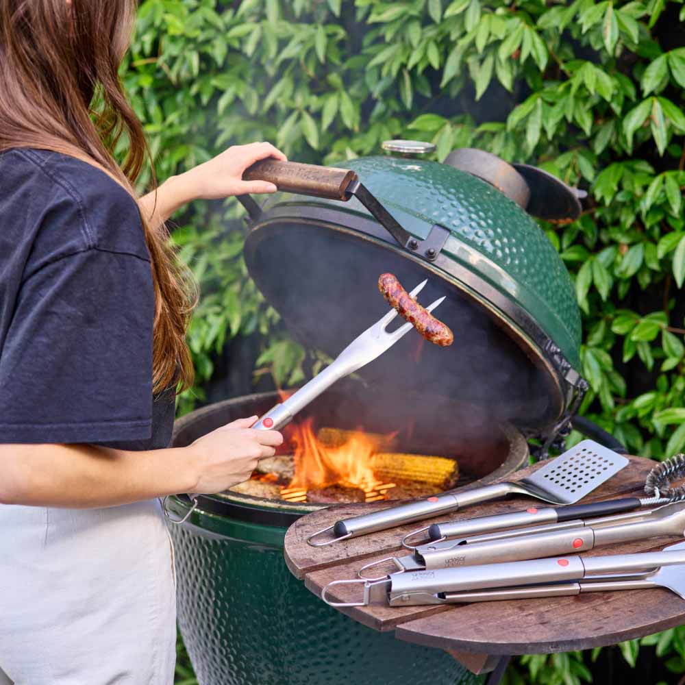 Joseph Joseph Grillout BBQ Tongs With Retractable Arms at MyHouse
