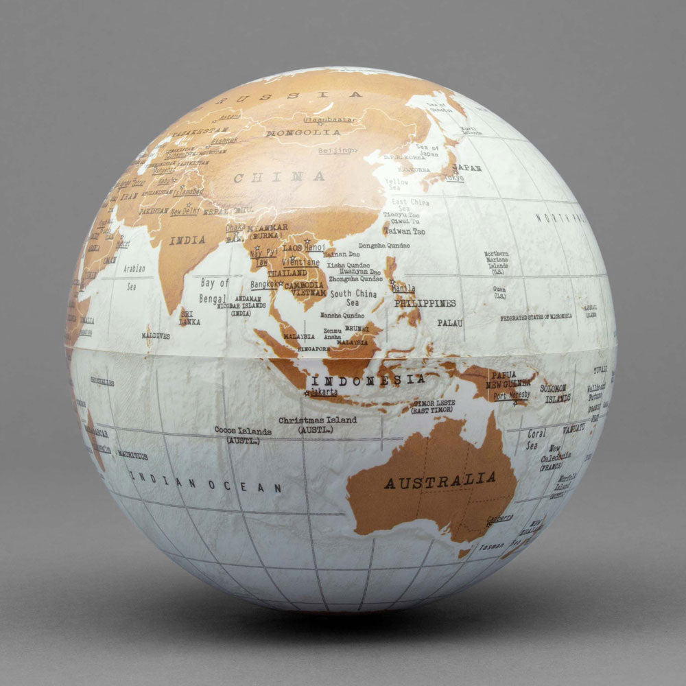 Luckies Revolving Globe