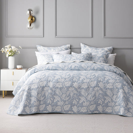 Bianca Laurieton Jacquard Coverlet Set