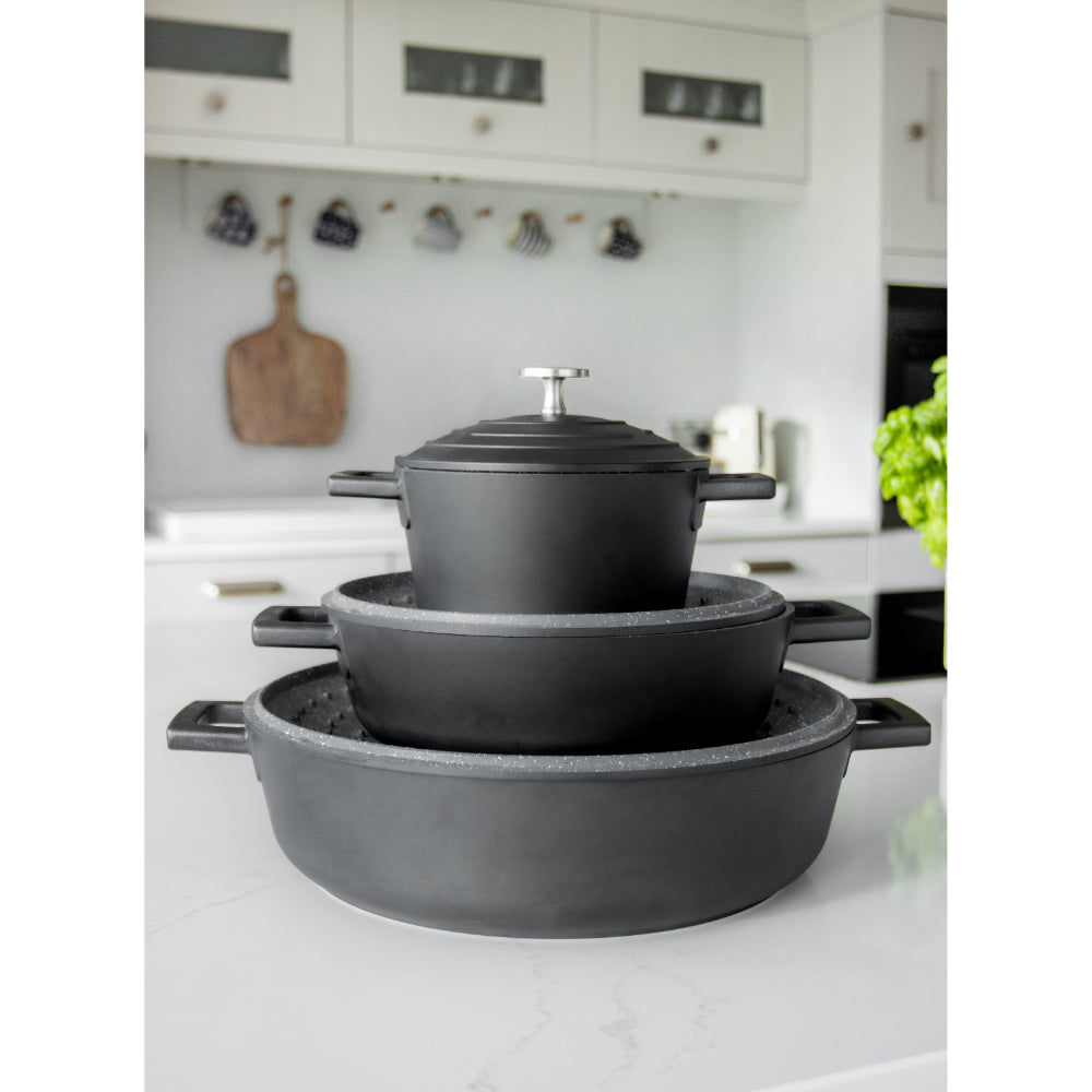 Mastercraft Casserole Dish Cast Aluminium 16cm Black