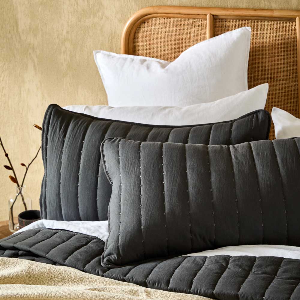 Adorn Living Fallon Coverlet Set Queen/King