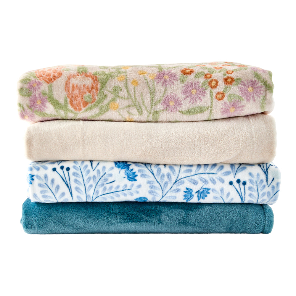 Cosy Essential Blanket