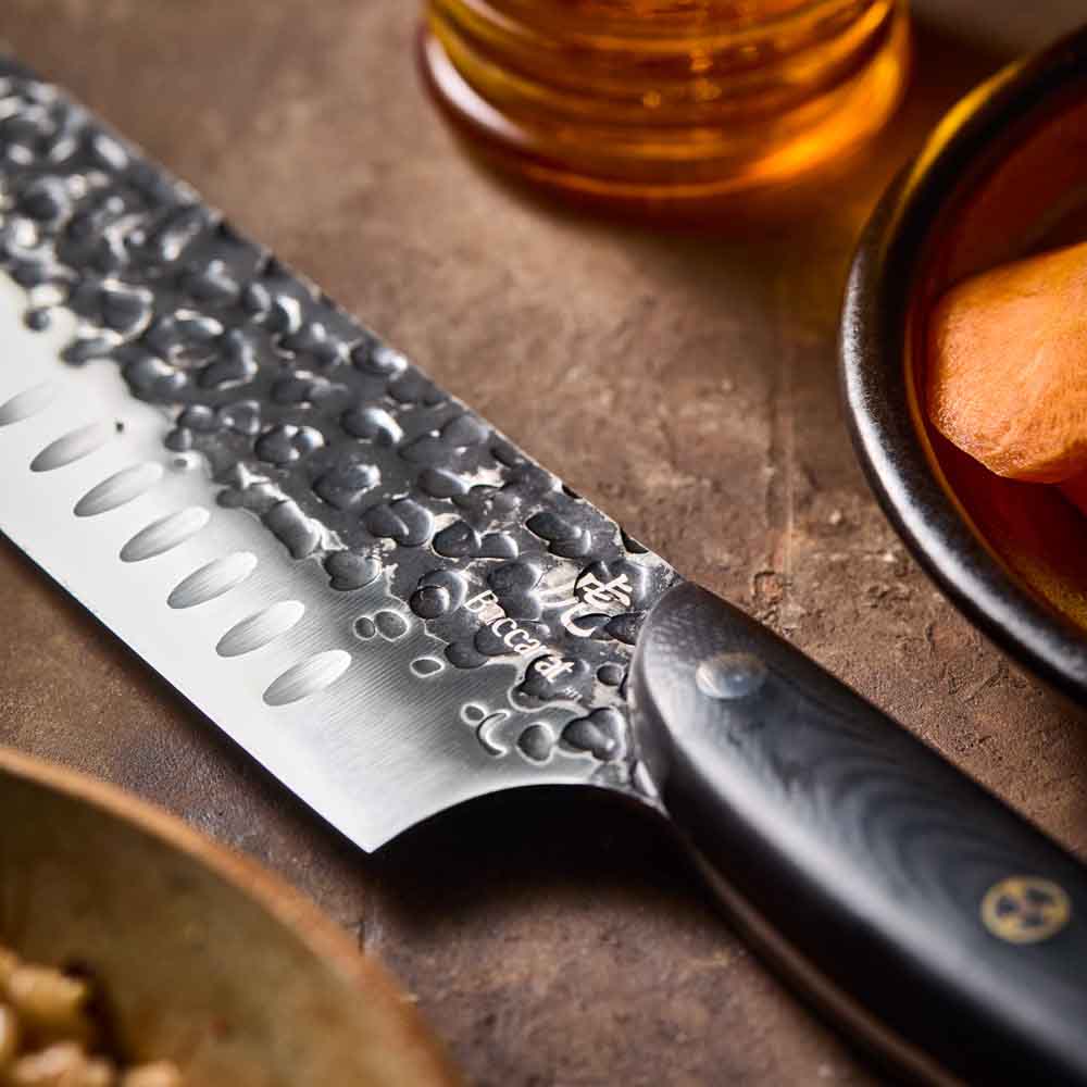 Baccarat KUROI KIBA Santoku Knife 18cm detail image of blade at MyHouse