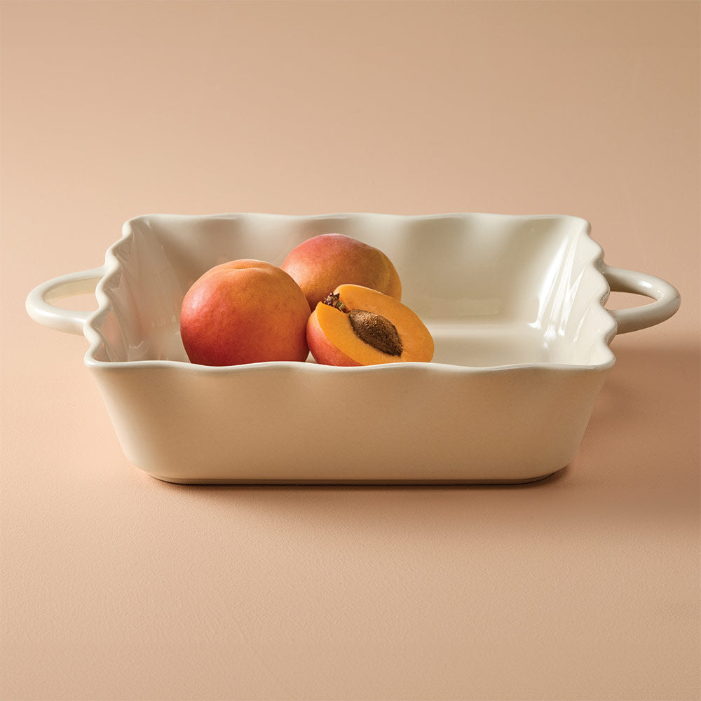 Alex Liddy Harley Square Baker 24cm Cream at MyHouse