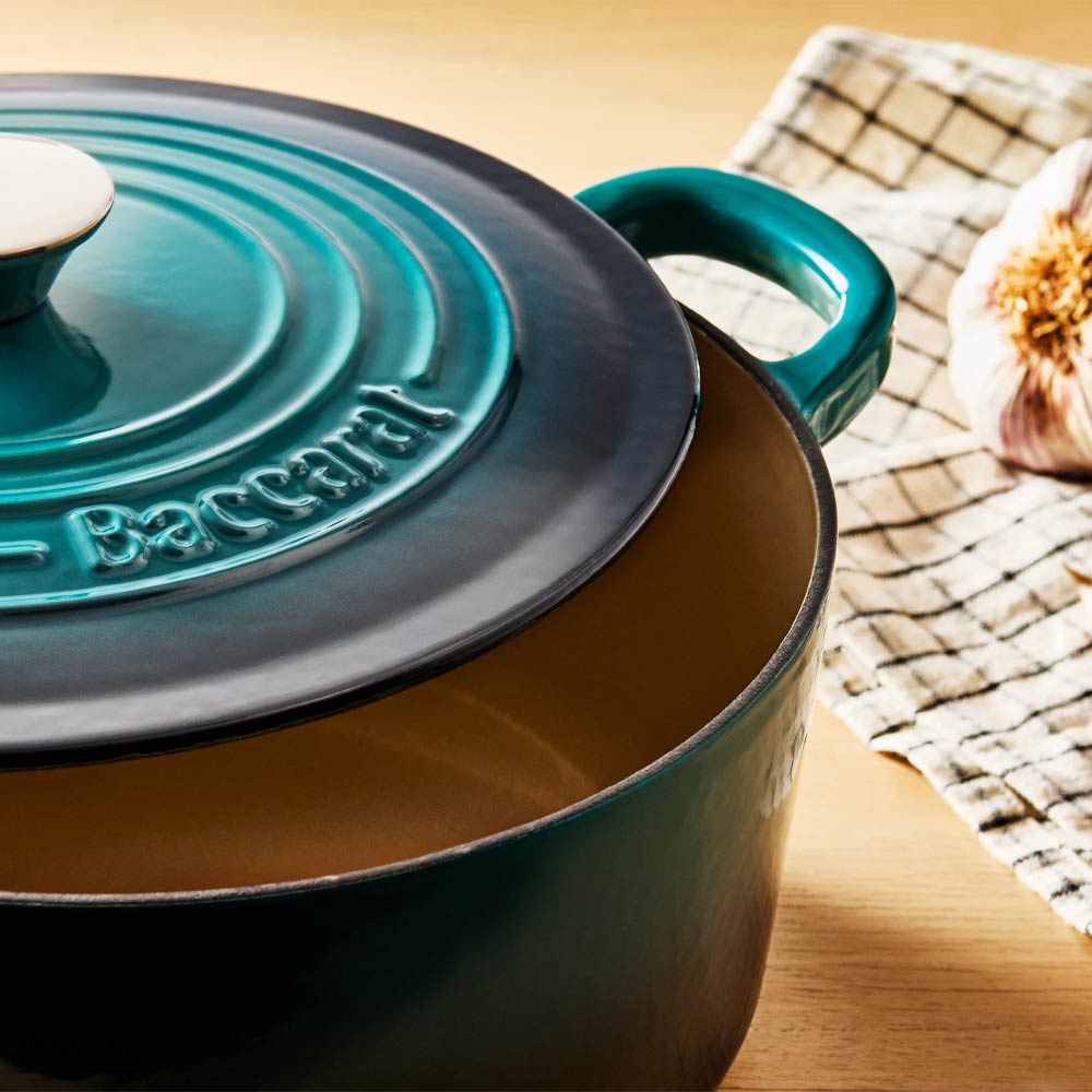 Baccarat Le Connoisseur Cast Iron Round French Oven 3.9L Lagoon Blue at MyHouse