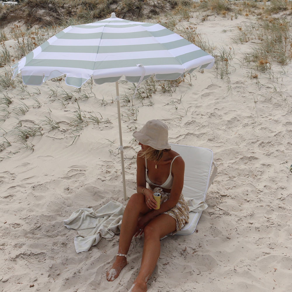 SUNNYLiFE Compact Beach Umbrella