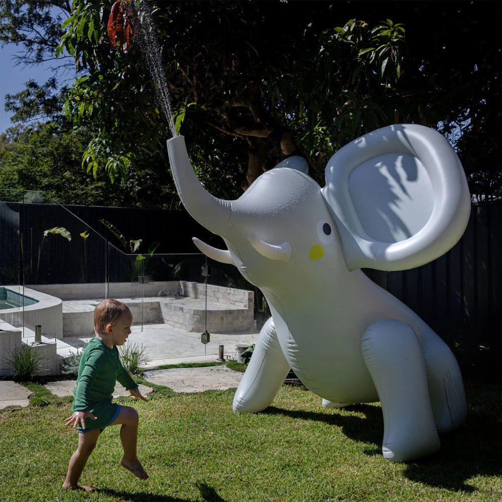 SUNNYLiFE Dino Giant Sprinkler
