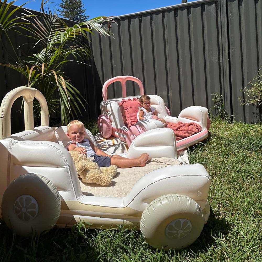 SUNNYLiFE Kids Sleepover Bed Summer Van