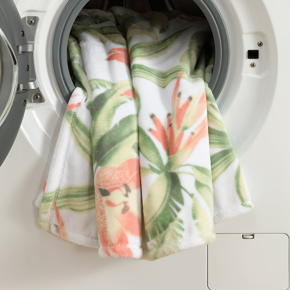 Tommy Bahama Home Acapulco Palm Throw