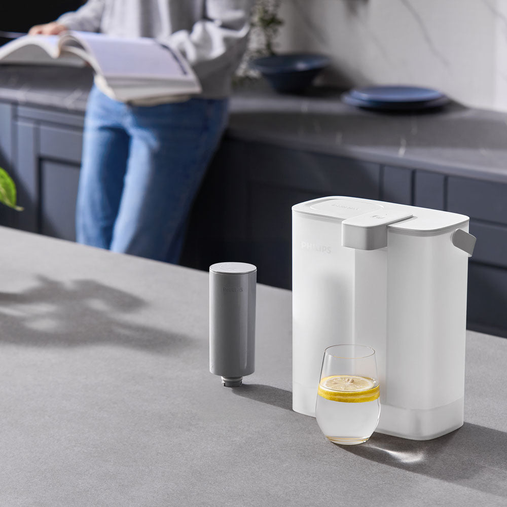 Philips Powered Pitcher with Instant Filtration 3L