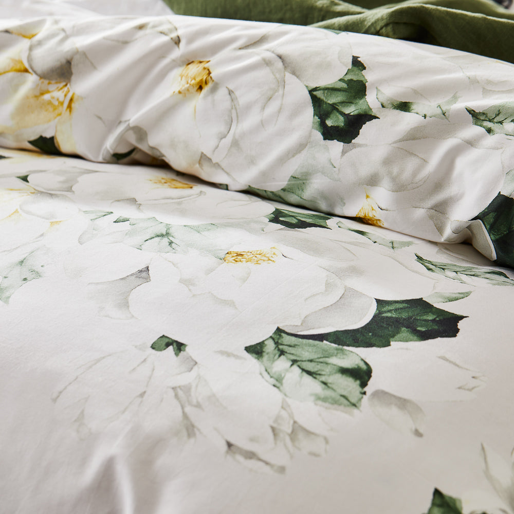 Magnolia Quilt Cover Set
