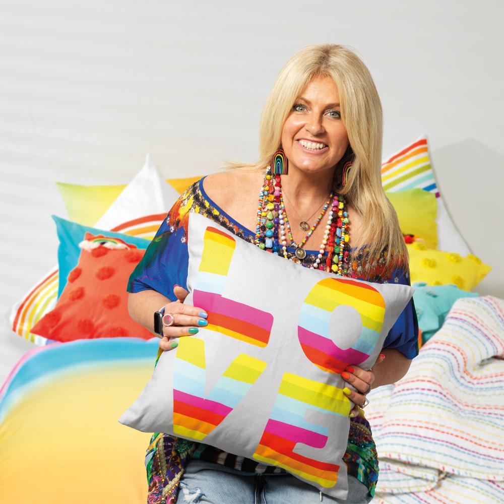 Jewelchic Love Cushion